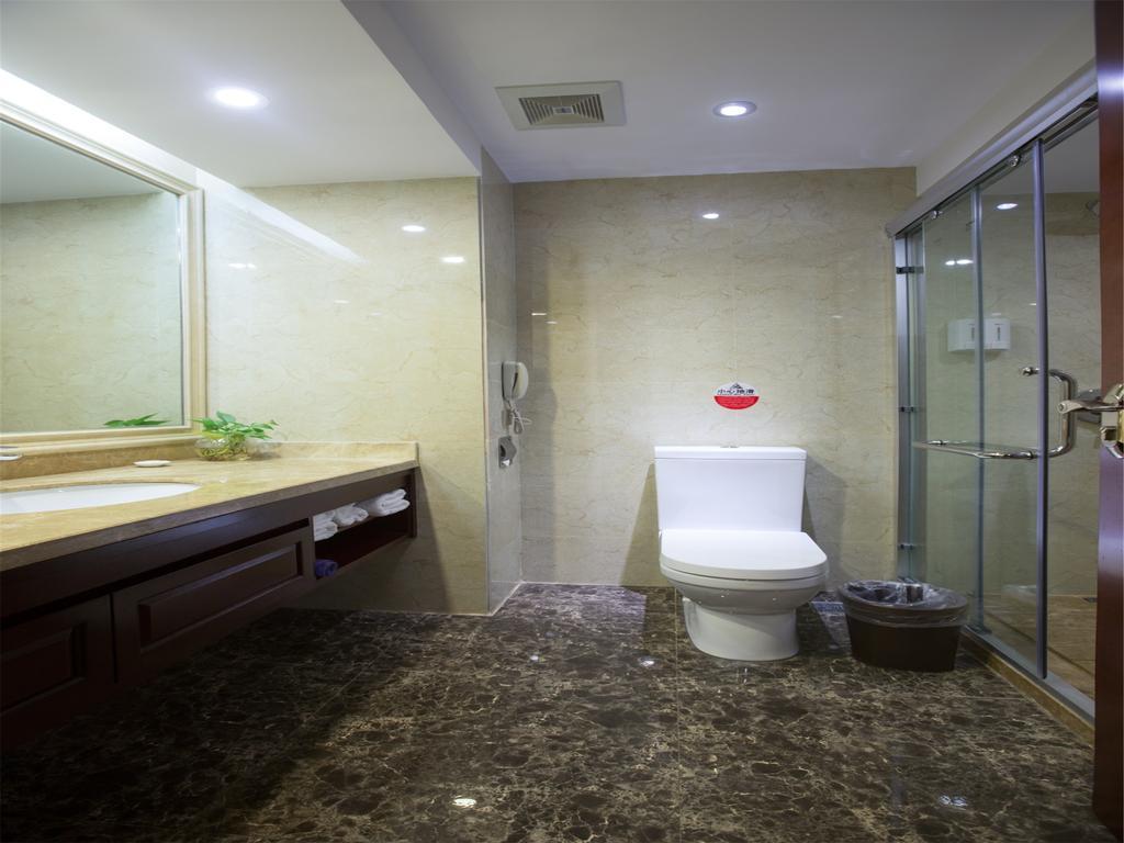 New West Street Hotel - Grand Wing Yangshuo Quarto foto